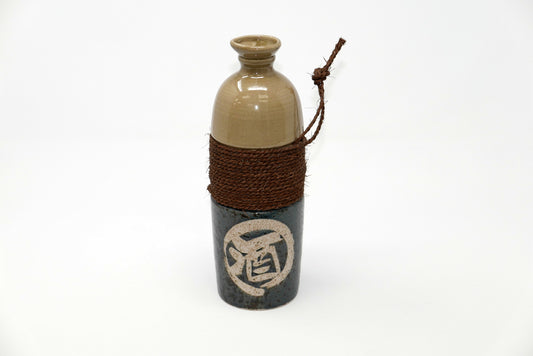 Sake Bottle / C8889