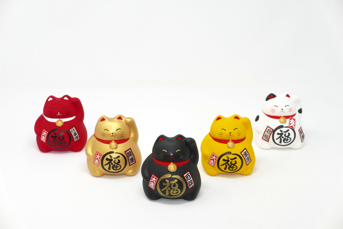 Japanese Lucky Cat / 3.5"H